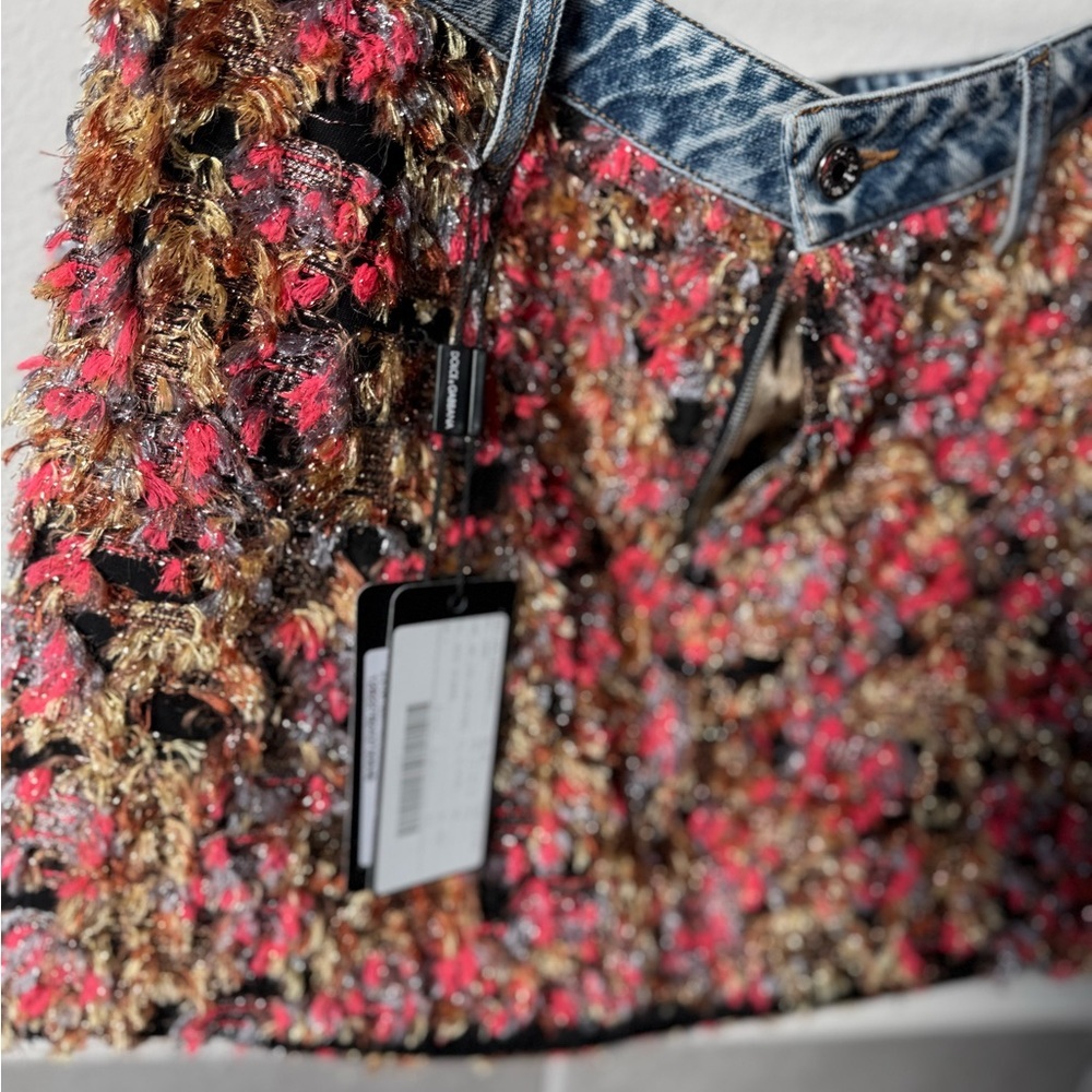 Dolce & Gabbana
textured finish jacquard miniskirt size 8 - Picture 3 of 9
